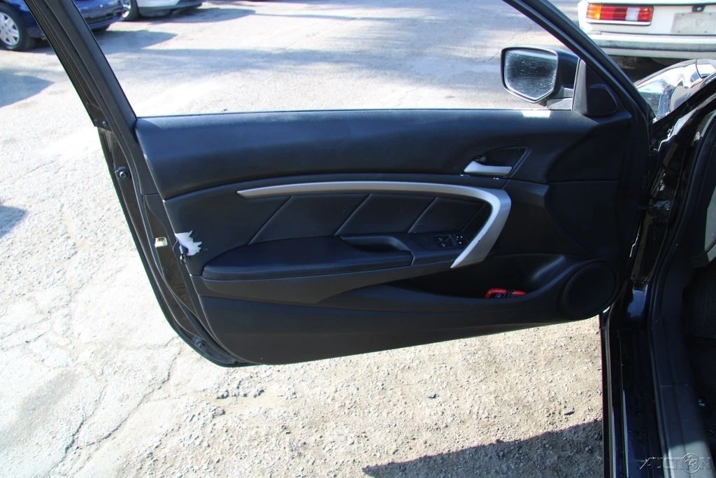2009 Honda Accord 8th Gen - Image 12 of 21