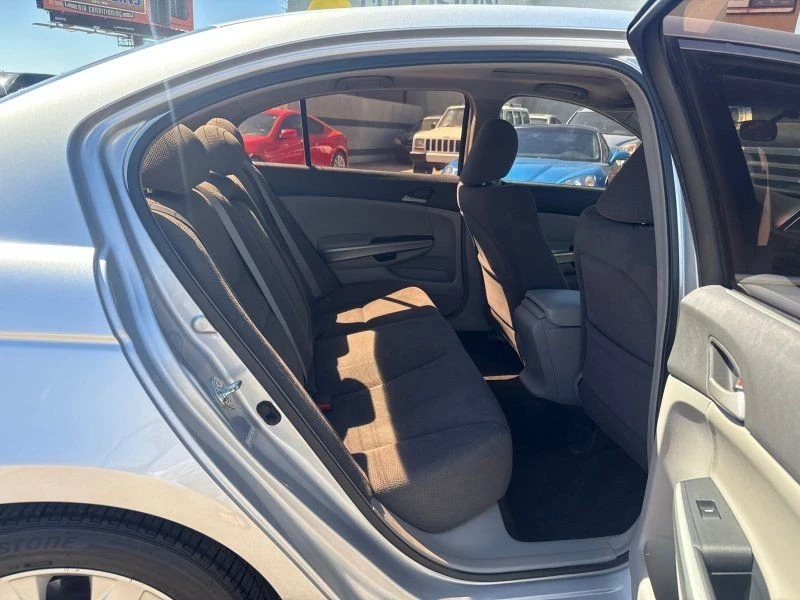2009 Honda Accord 8th Gen - Image 17 of 21