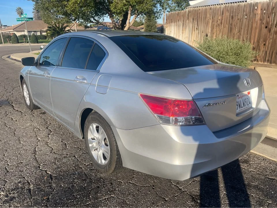 2009 Honda Accord 8th Gen - Image 4 of 9