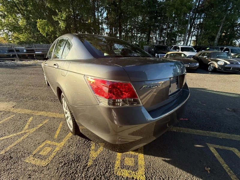 2009 Honda Accord 8th Gen - Image 4 of 12