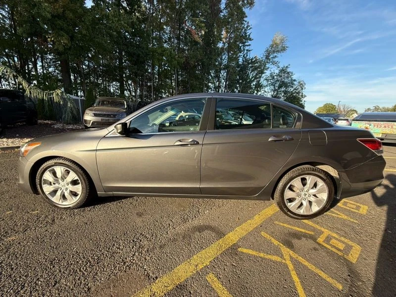 2009 Honda Accord 8th Gen - Image 3 of 12