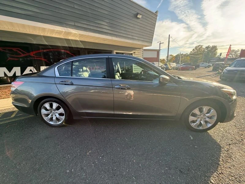 2009 Honda Accord 8th Gen - Image 7 of 12