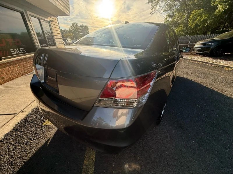 2009 Honda Accord 8th Gen - Image 6 of 12