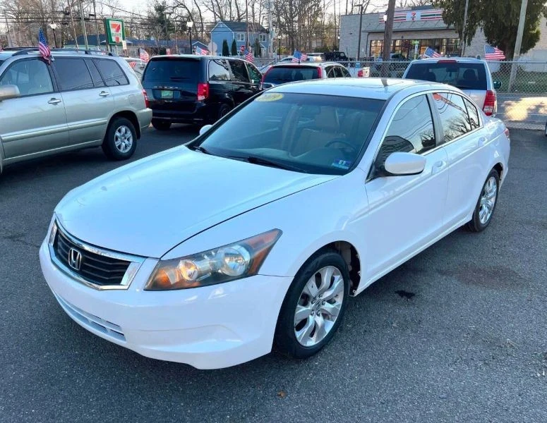 2009 Honda Accord 8th Gen - Image 2 of 12