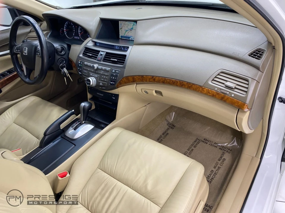 2009 Honda Accord 8th Gen - Image 15 of 31