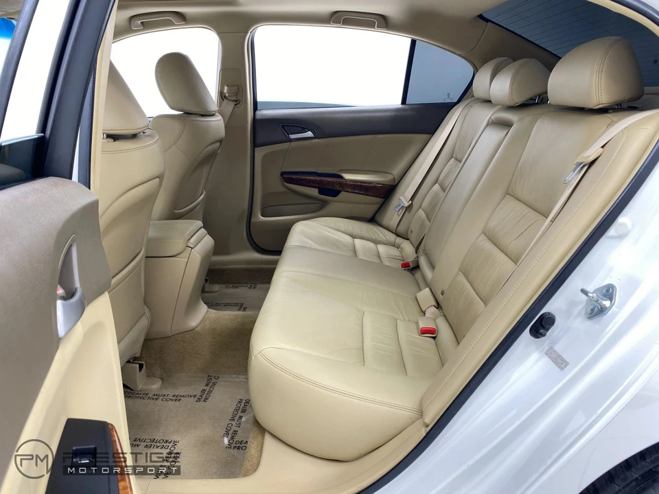 2009 Honda Accord 8th Gen - Image 24 of 31