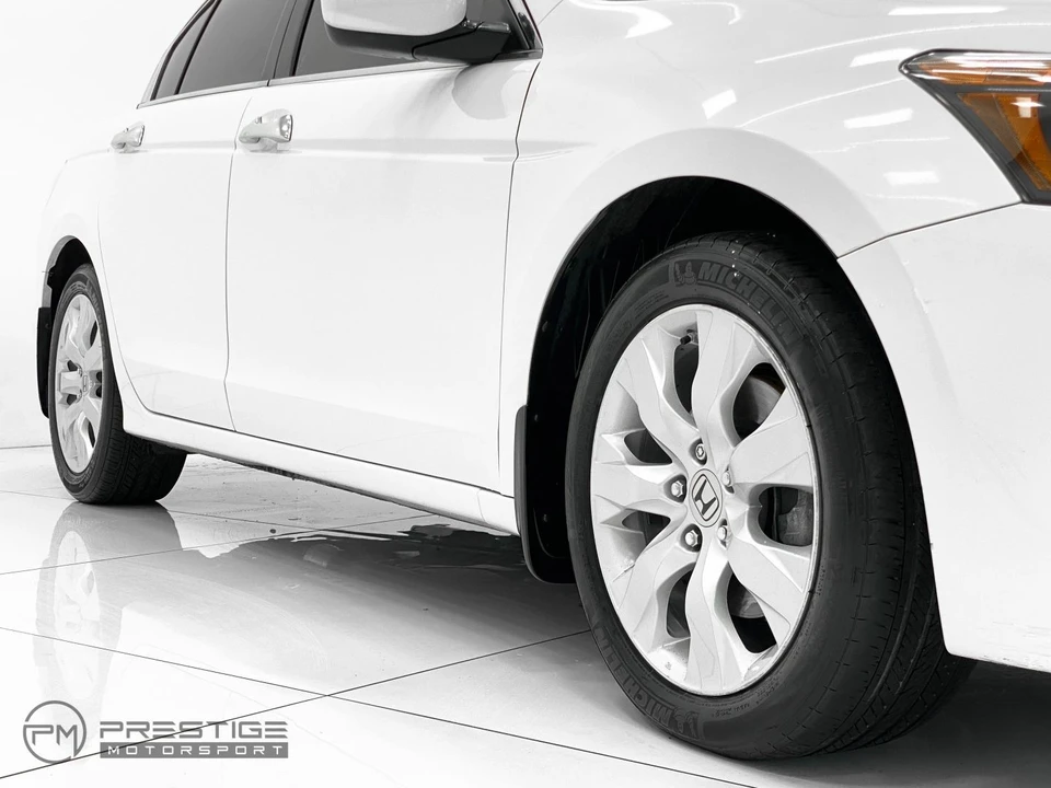 2009 Honda Accord 8th Gen - Image 13 of 31