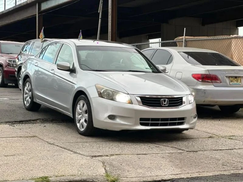 2009 Honda Accord 8th Gen - Image 3 of 12