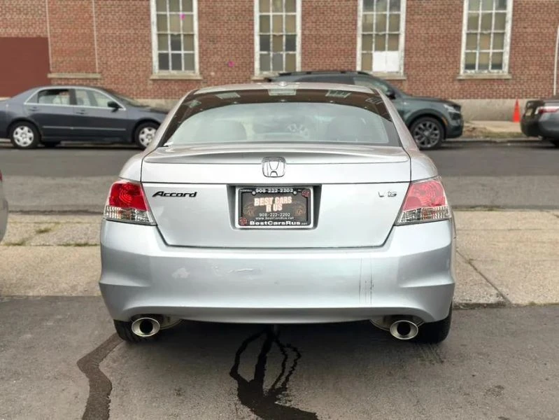 2009 Honda Accord 8th Gen - Image 5 of 12