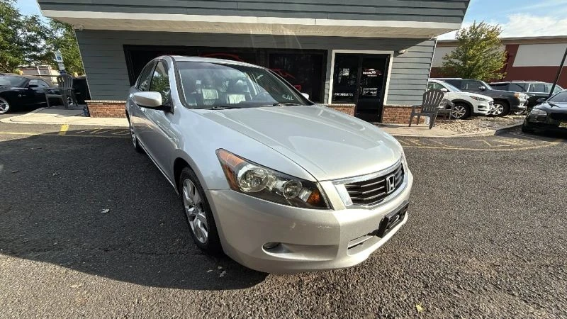 2009 Honda Accord 8th Gen - Image 8 of 12