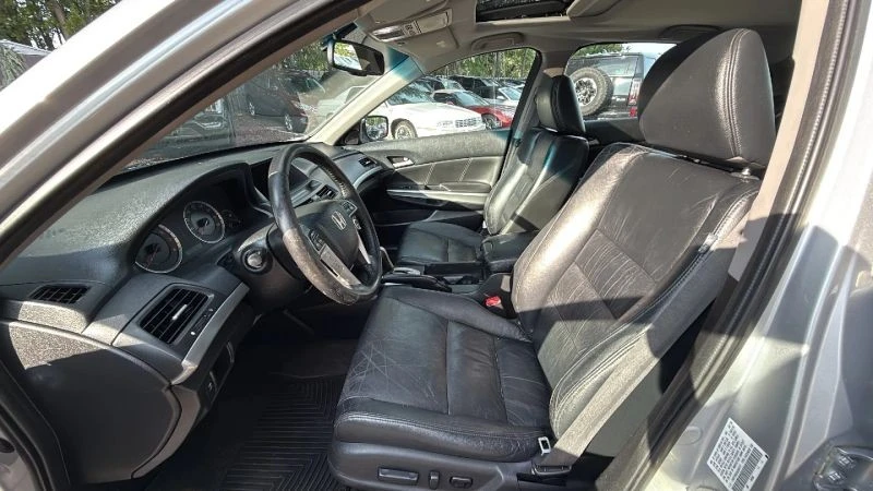 2009 Honda Accord 8th Gen - Image 11 of 12