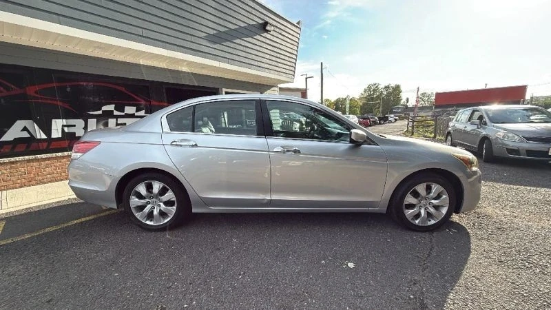 2009 Honda Accord 8th Gen - Image 7 of 12