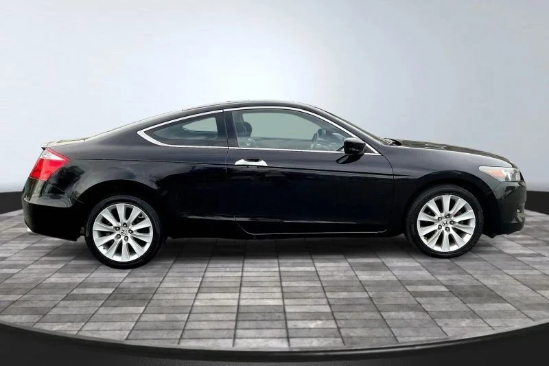 2009 Honda Accord 8th Gen - Image 8 of 12
