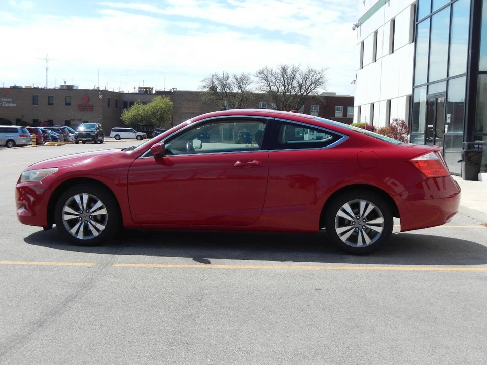 2009 Honda Accord 8th Gen - Image 10 of 12