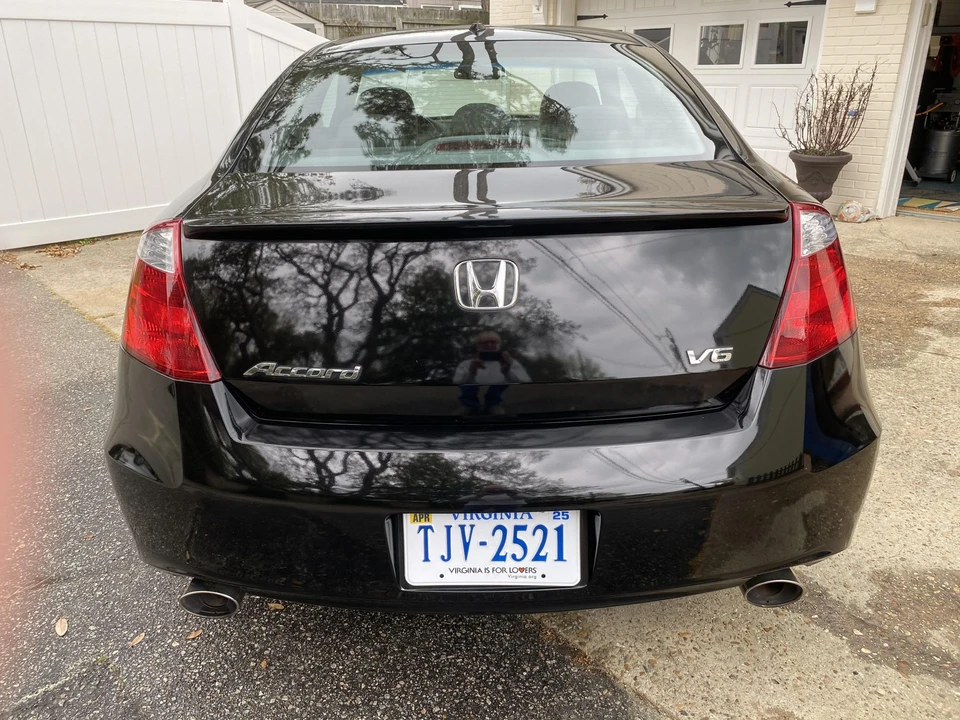 2009 Honda Accord 8th Gen - Image 9 of 31