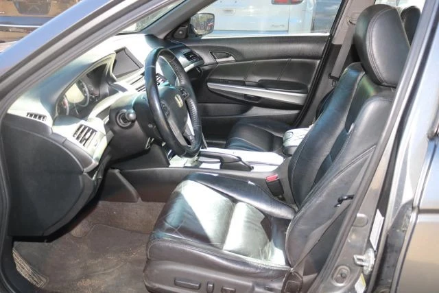 2009 Honda Accord 8th Gen - Image 10 of 12