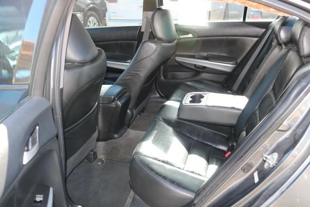 2009 Honda Accord 8th Gen - Image 11 of 14