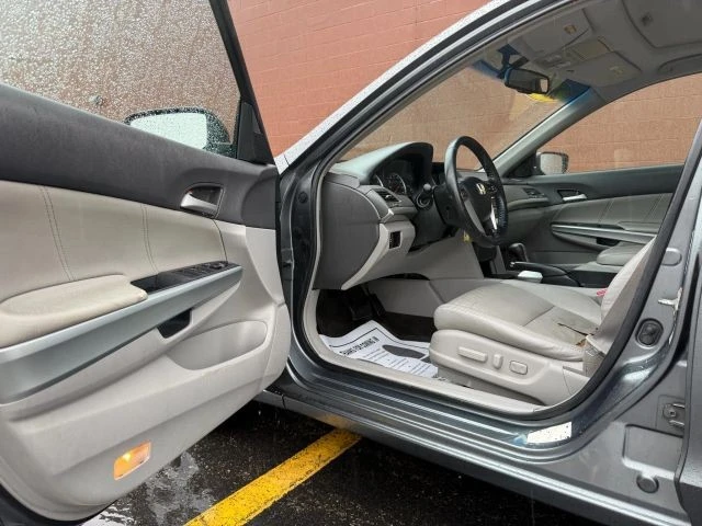 2009 Honda Accord 8th Gen - Image 12 of 21