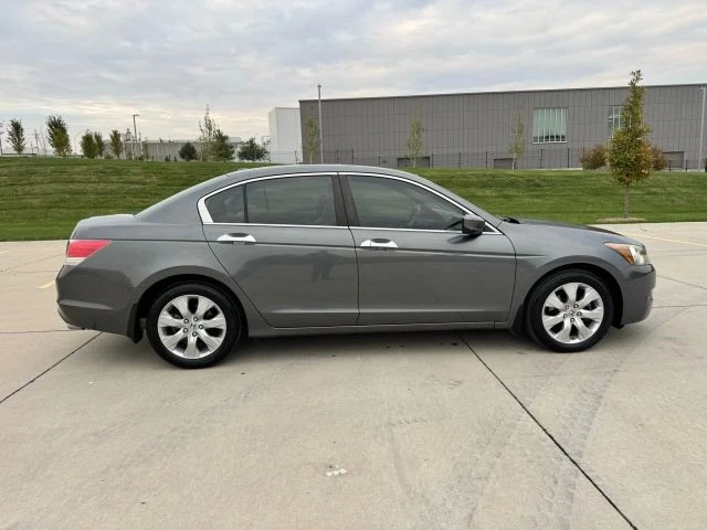 2009 Honda Accord 8th Gen - Image 13 of 21
