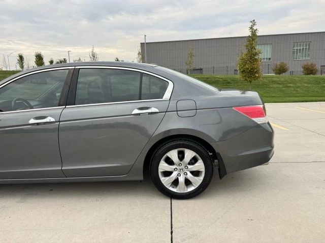 2009 Honda Accord 8th Gen - Image 4 of 21