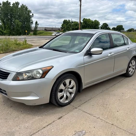 2009 Honda Accord 8th Gen - Image 1 of 1