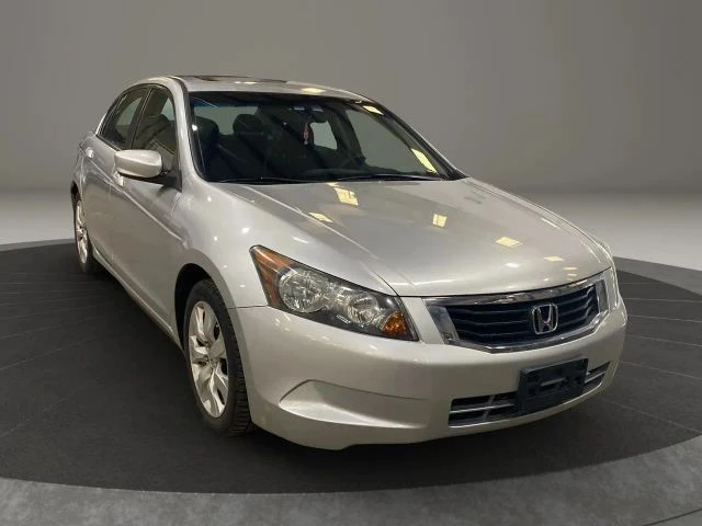2009 Honda Accord 8th Gen - Image 2 of 6