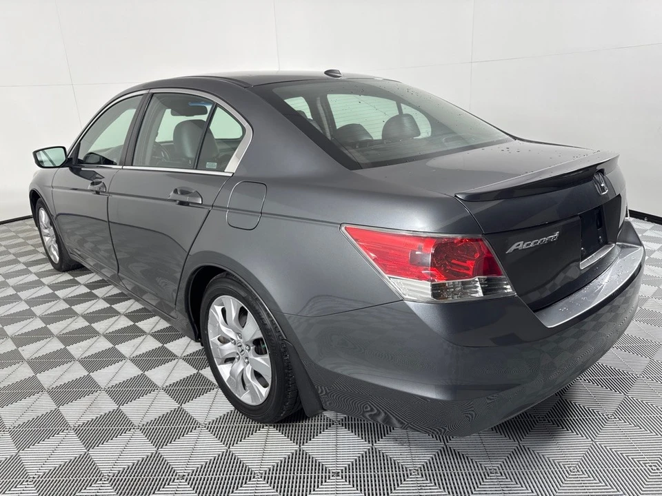 2009 Honda Accord 8th Gen - Image 6 of 12