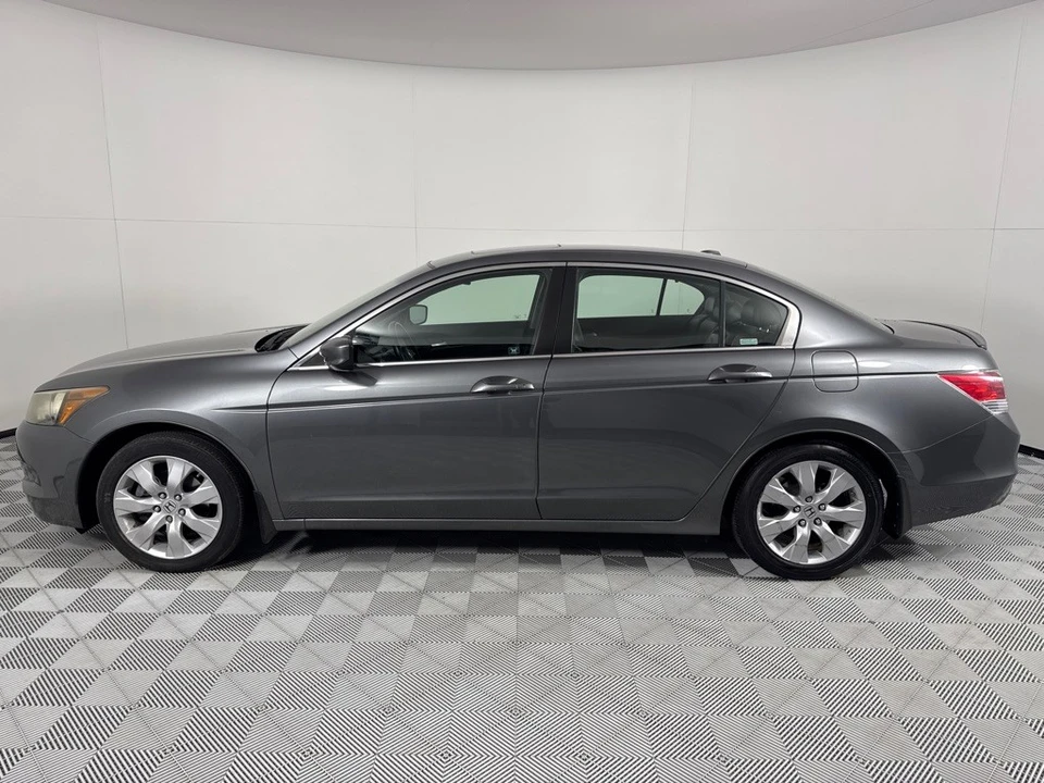 2009 Honda Accord 8th Gen - Image 7 of 12
