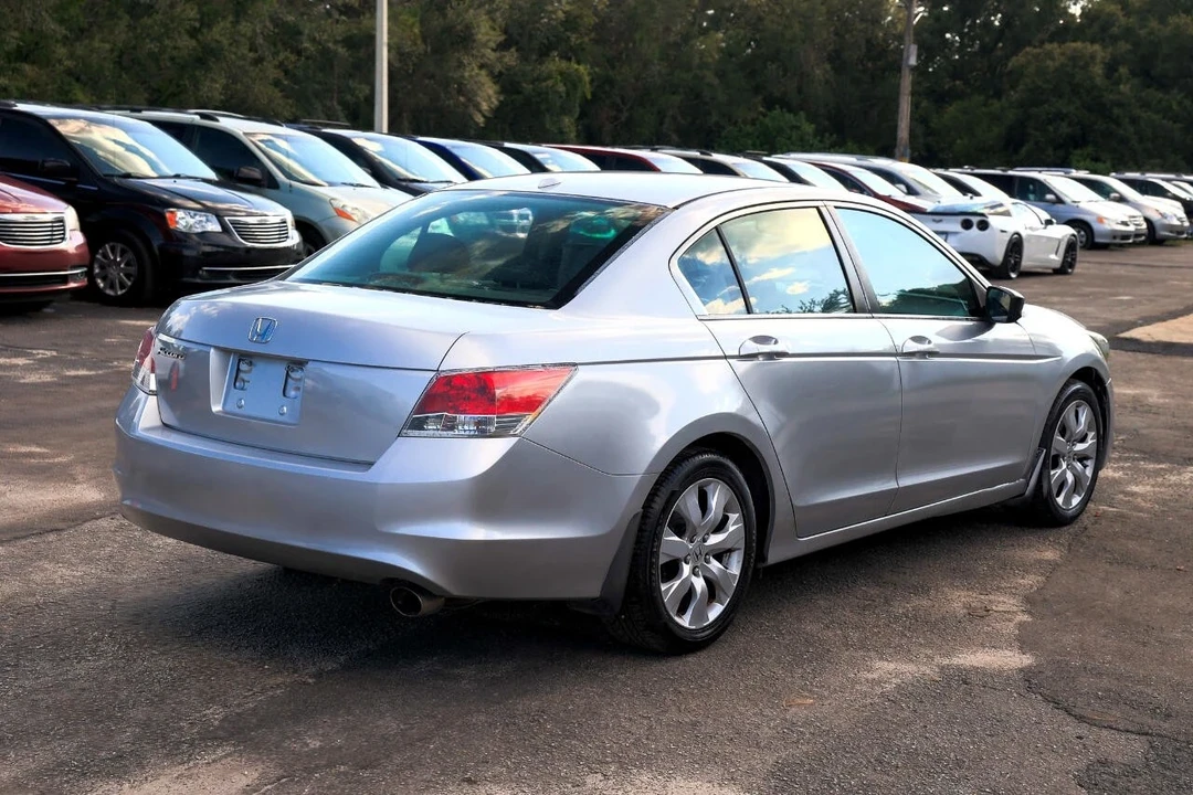 2009 Honda Accord 8th Gen - Image 11 of 12