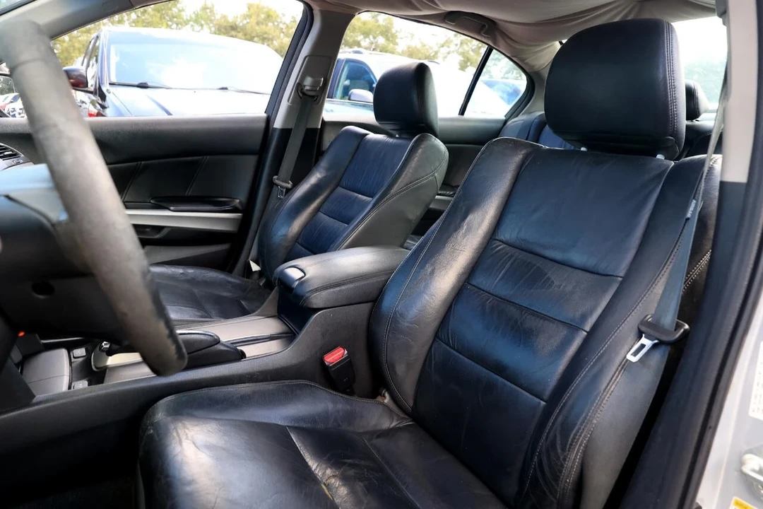 2009 Honda Accord 8th Gen - Image 6 of 12