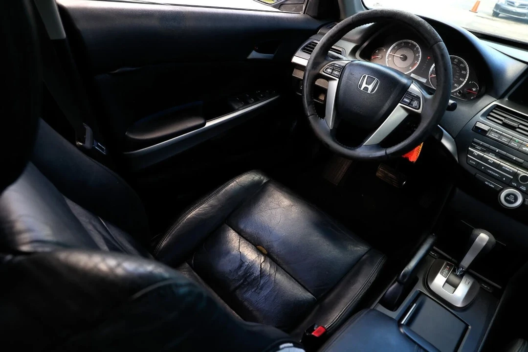 2009 Honda Accord 8th Gen - Image 20 of 21
