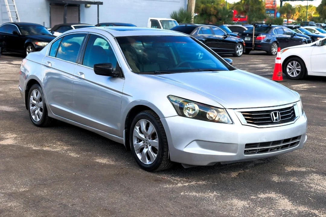 2009 Honda Accord 8th Gen - Image 15 of 21