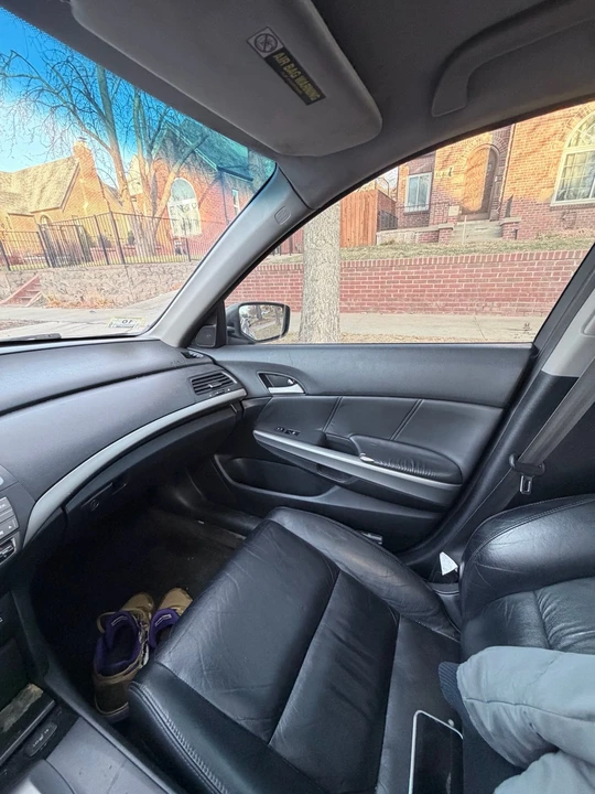 2009 Honda Accord 8th Gen - Image 11 of 12