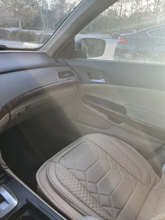 2009 Honda Accord 8th Gen - Image 15 of 21