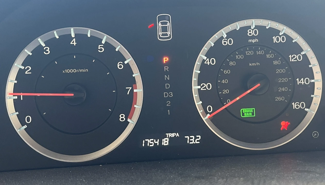 2009 Honda Accord 8th Gen - Image 12 of 21