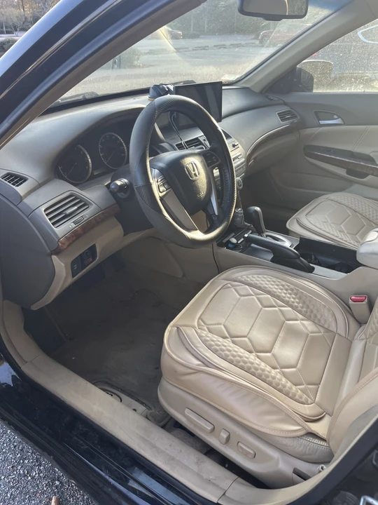 2009 Honda Accord 8th Gen - Image 13 of 21