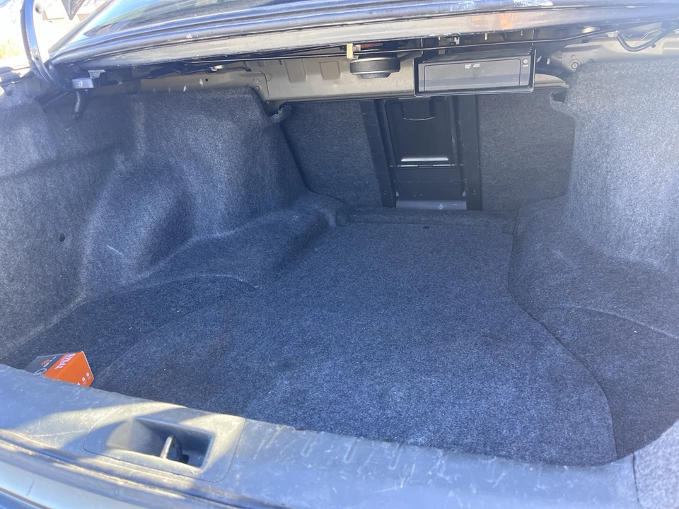 2009 Honda Accord 8th Gen - Image 6 of 11