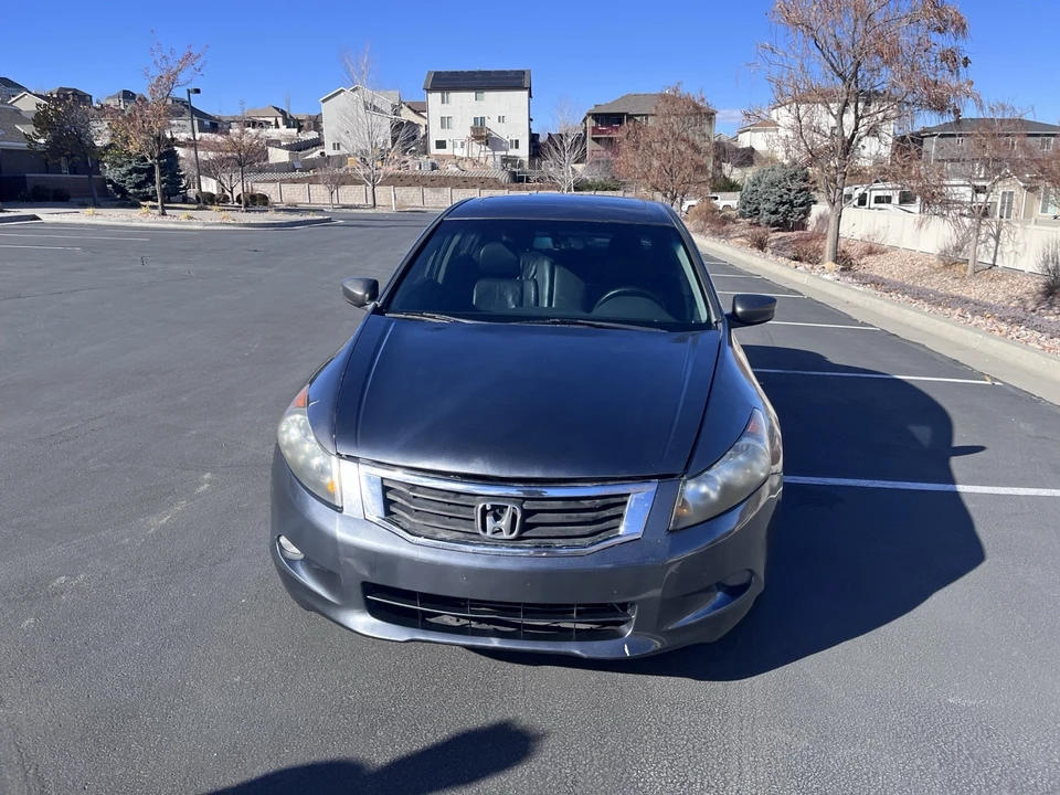 2009 Honda Accord 8th Gen - Image 2 of 11
