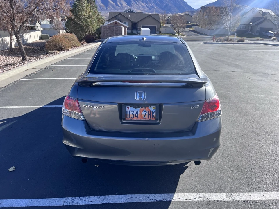 2009 Honda Accord 8th Gen - Image 3 of 11