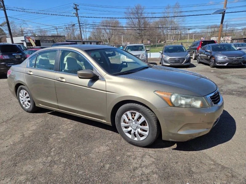 2009 Honda Accord 8th Gen - Image 2 of 12