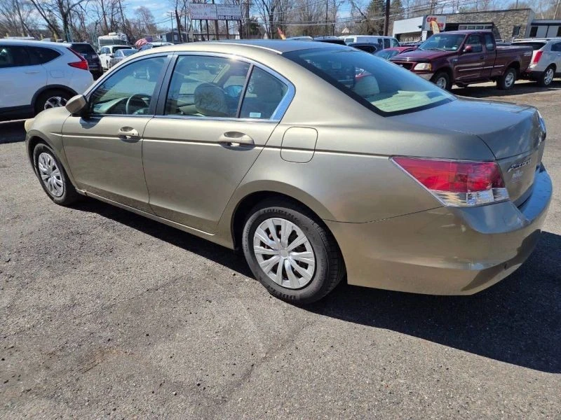 2009 Honda Accord 8th Gen - Image 6 of 12