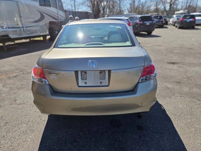 2009 Honda Accord 8th Gen - Image 5 of 12