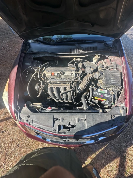 2009 Honda Accord 8th Gen - Image 4 of 4
