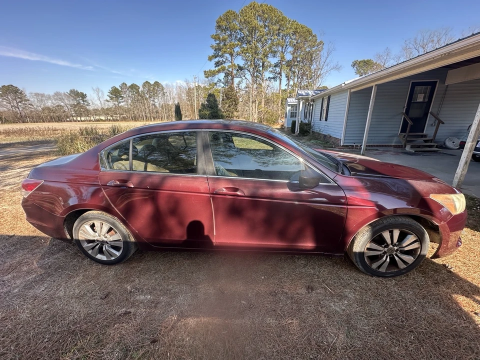 2009 Honda Accord 8th Gen - Image 3 of 4