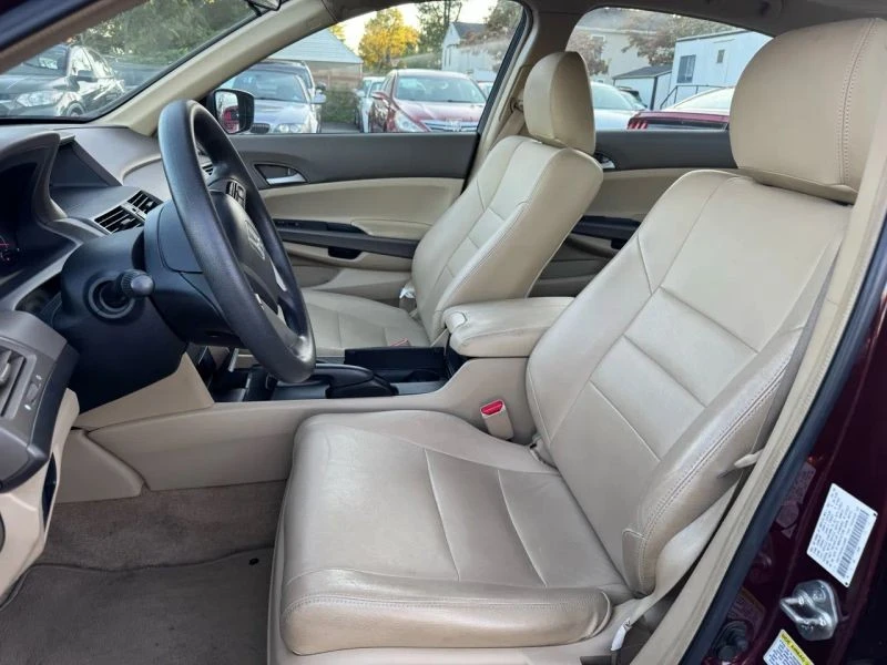 2009 Honda Accord 8th Gen - Image 10 of 12