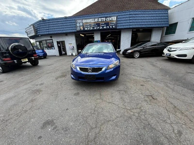 2009 Honda Accord 8th Gen - Image 2 of 12