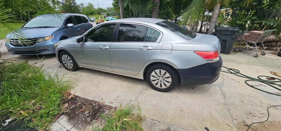 2009 Honda Accord 8th Gen - Image 4 of 15