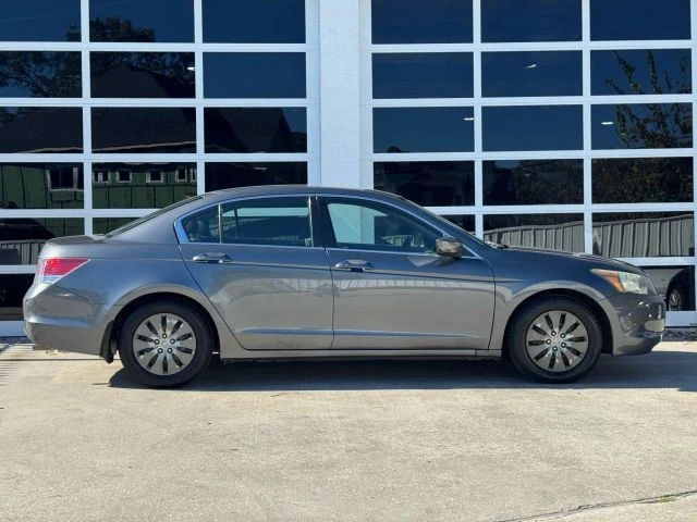 2009 Honda Accord 8th Gen - Image 13 of 21