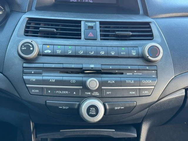 2009 Honda Accord 8th Gen - Image 16 of 21
