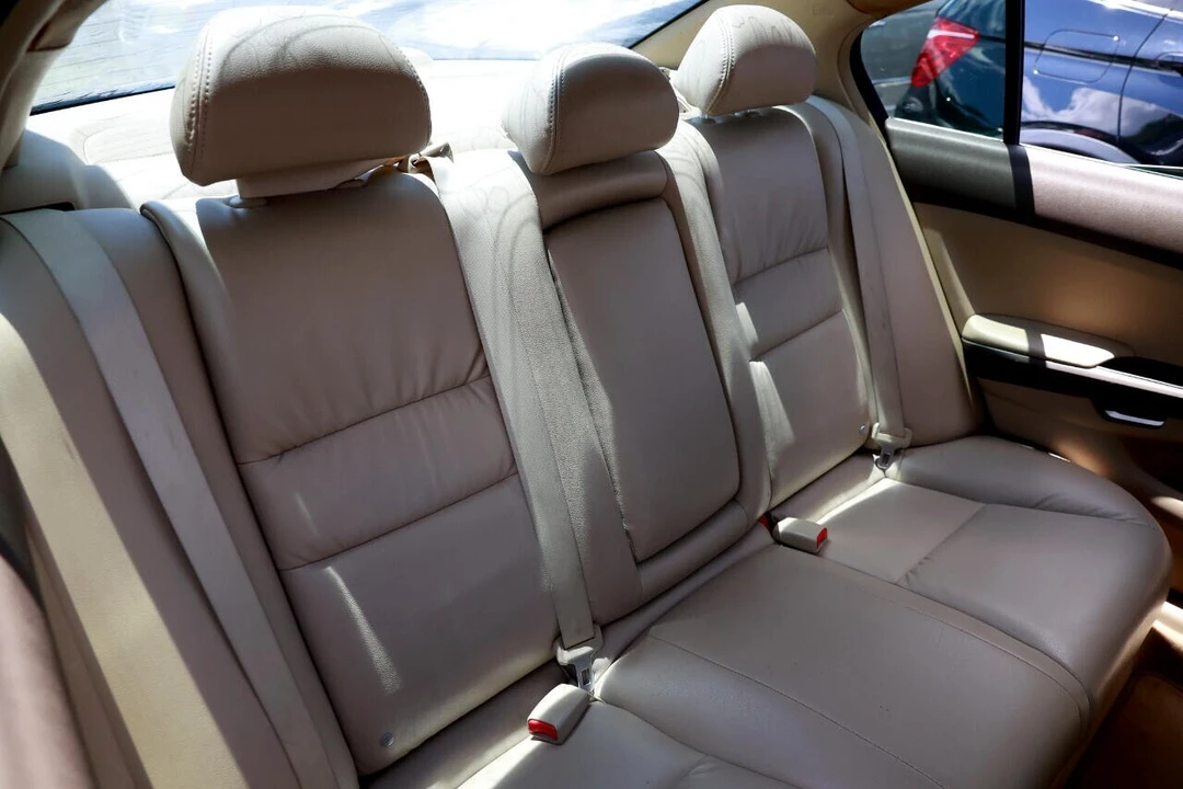 2009 Honda Accord 8th Gen - Image 14 of 21